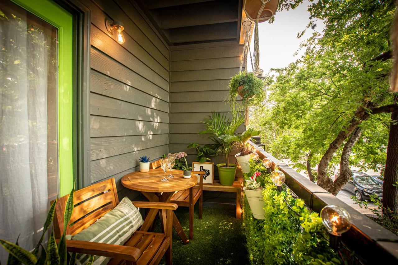 Lush, Enchanting Austin Oasis!アパートメント エクステリア 写真